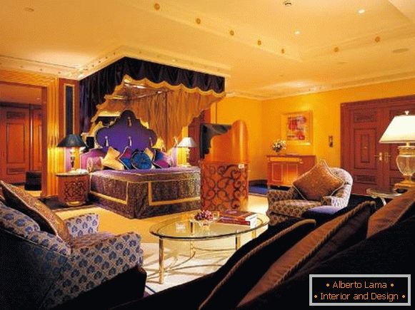 Luksusowa sypialnia w stylu orientalnym