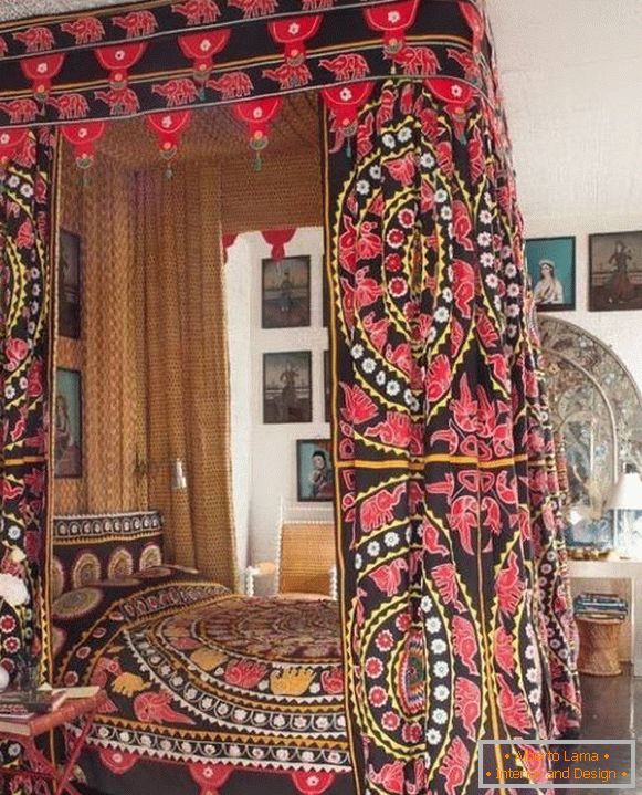 Indyjskie wzory w sypialni