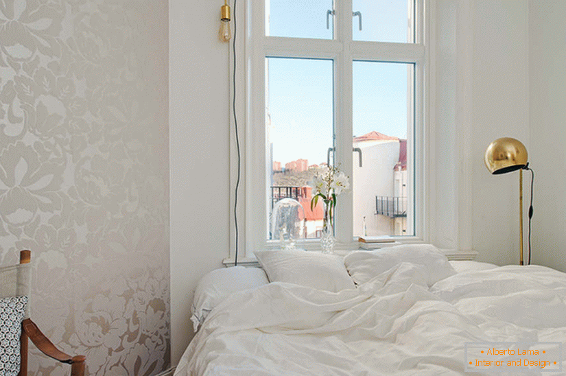 Wnętrze sypialni w skandynawskim stylu