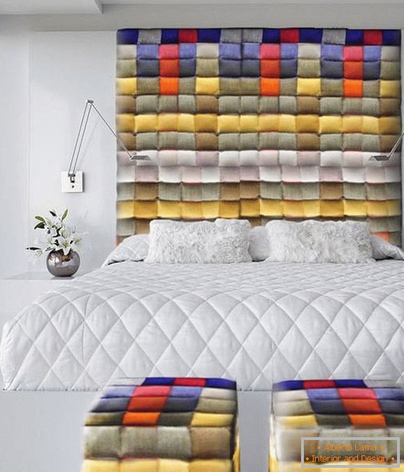 tekstylno-ukośny-do-łóżka-podsufitowy