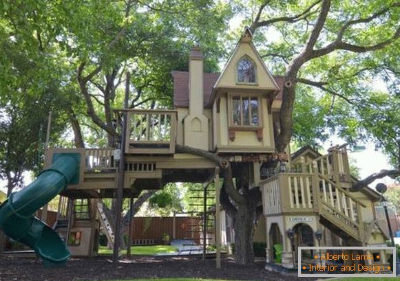 skazochnyy-detskiy-dom na drzewie