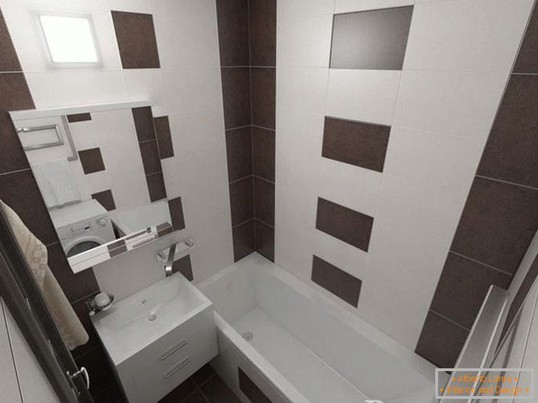Niewielka łazienka ozdobiona białymi i brązowymi kafelkami