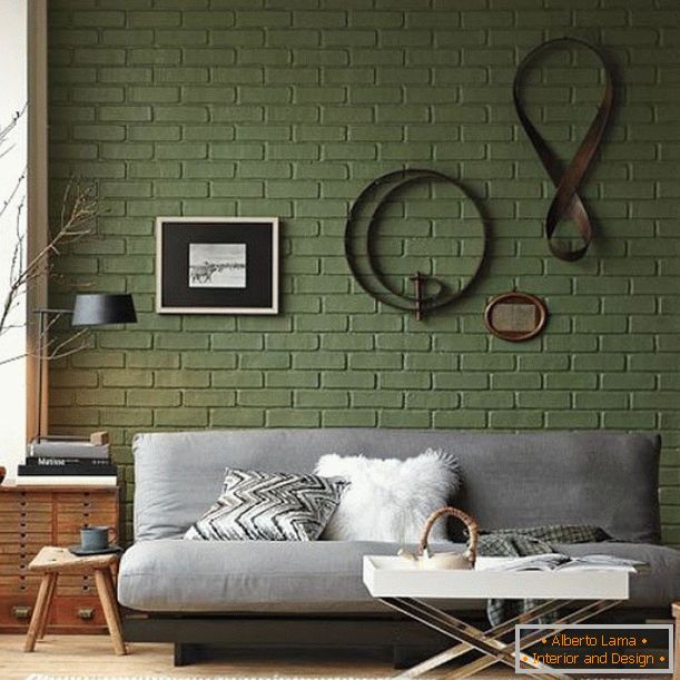 Zielony mur z cegły