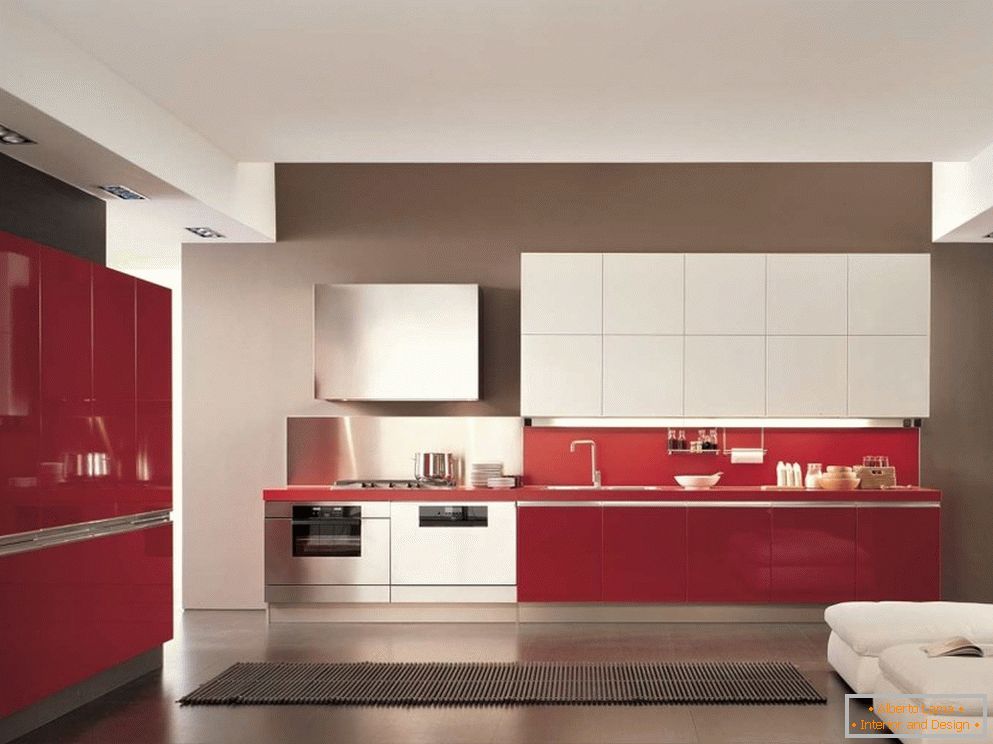 Czerwona kuchnia w stylu minimalizmu