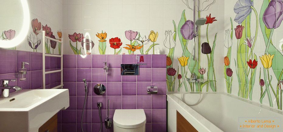 Płytka z kwiatem wzór w łazience