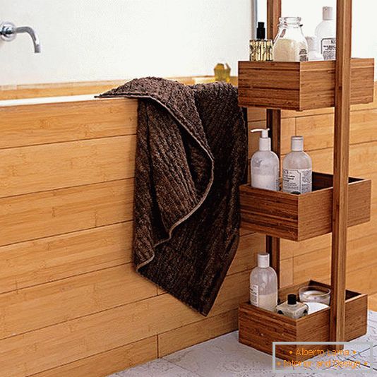 Drewniane półki w łazience