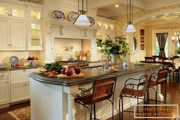 Biały salon kuchenny w stylu country - klasyczny design