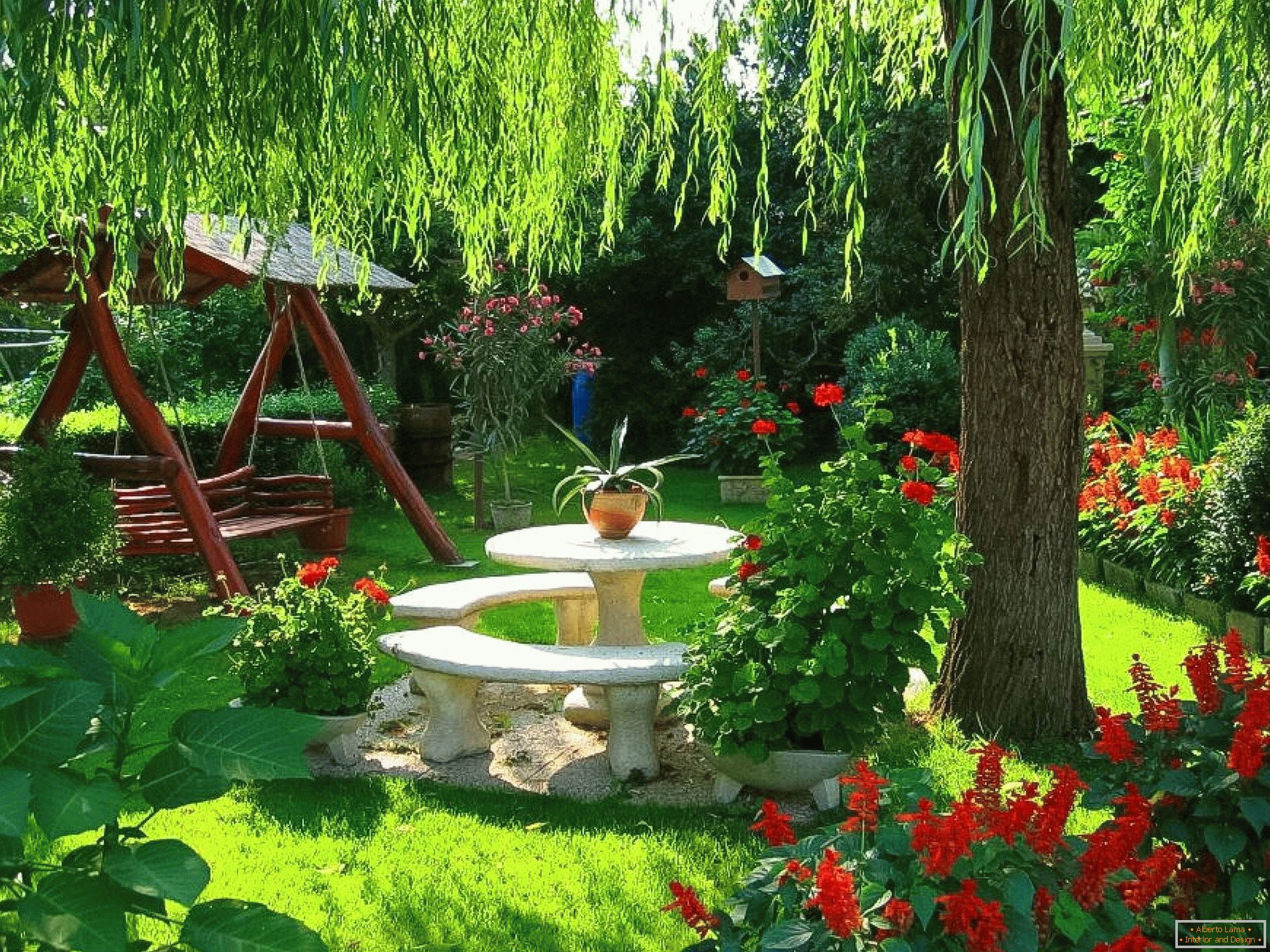 Piękna dekoracja ogrodowa