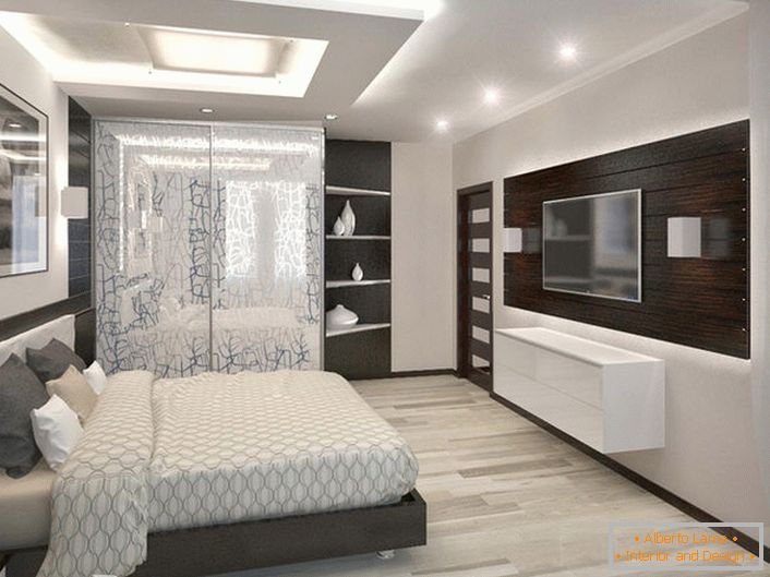Jasna, przestronna sypialnia w stylu high-tech. Prawidłowo dobrane meble organicznie łączą się z elementami dekoracji.