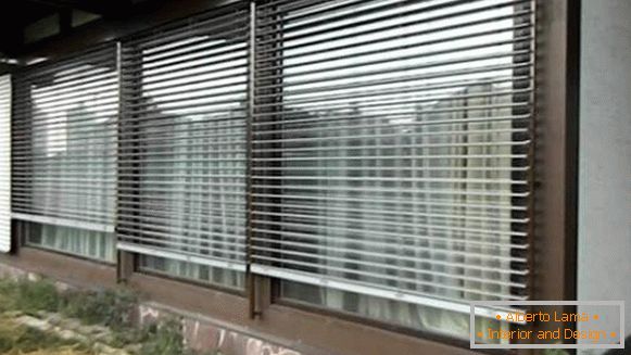 metalowe okiennice na plastikowych oknach, zdjęcie 49