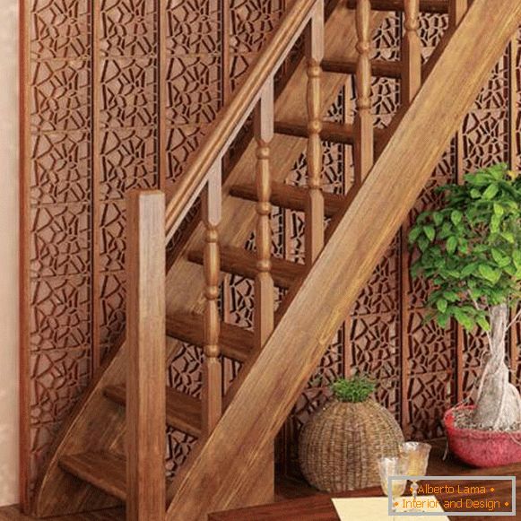 Piękny projekt schodów w prywatnym domu - zdjęcie drewnianego modelu