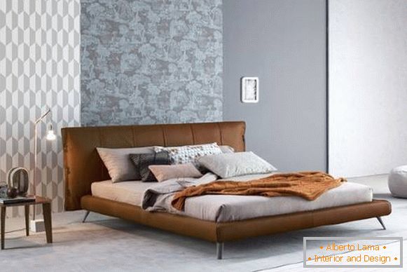 Podwójne łóżko z miękkim zagłówkiem i skórzaną tapicerką