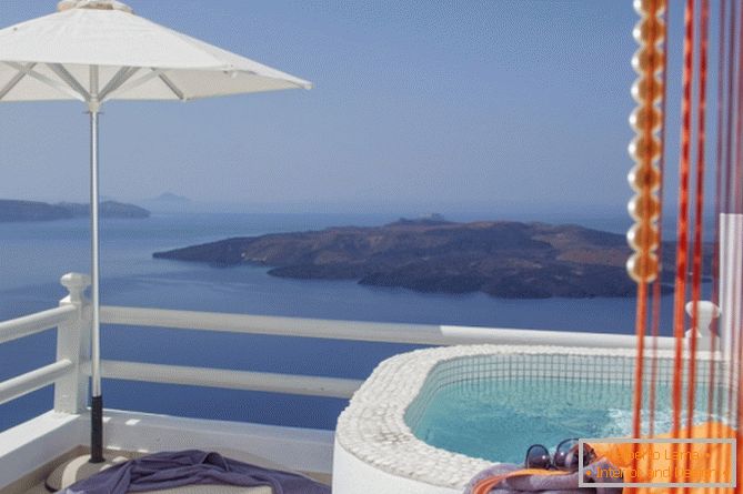 Przegląd Aqua Vista Hotels, Santorini