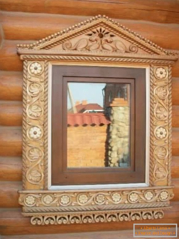 наличники на okna w drewnianym domu
