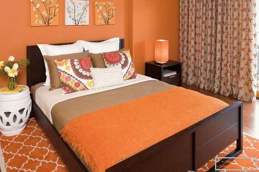Sypialnia w kolorze pomarańczowym