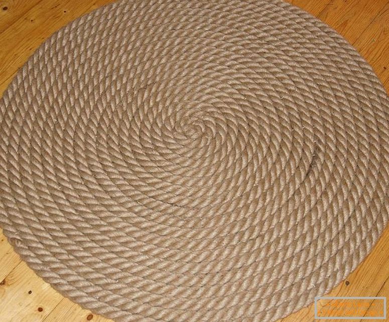 Okrągły dywan linowy