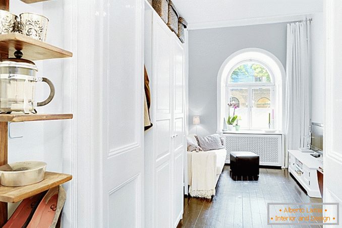 Wnętrze mieszkania ma 17 metrów kwadratowych w skandynawskim minimalizmie