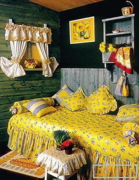 Sypialnia z tekstylnym wystrojem na rosyjski wzór