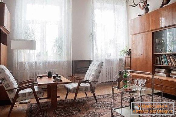 Дизайн и мебель в стиле minimalizmа Советского Союза
