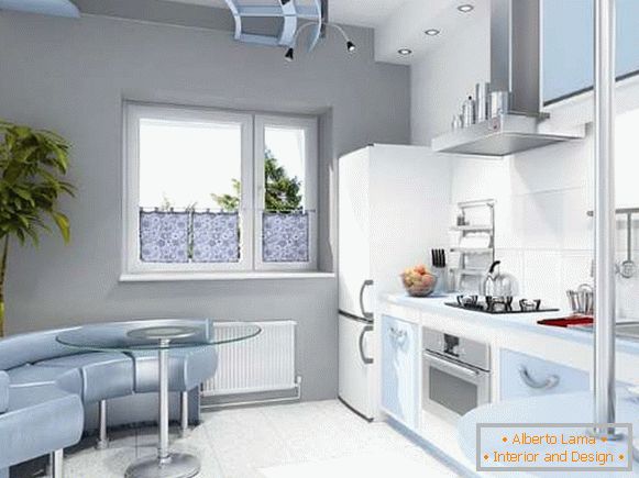 Wnętrze małej kuchni w prywatnym domu - wzór w kolorach białym i niebieskim