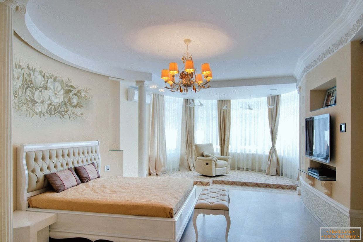 Sypialnia w klasycznym stylu w prywatnym domu