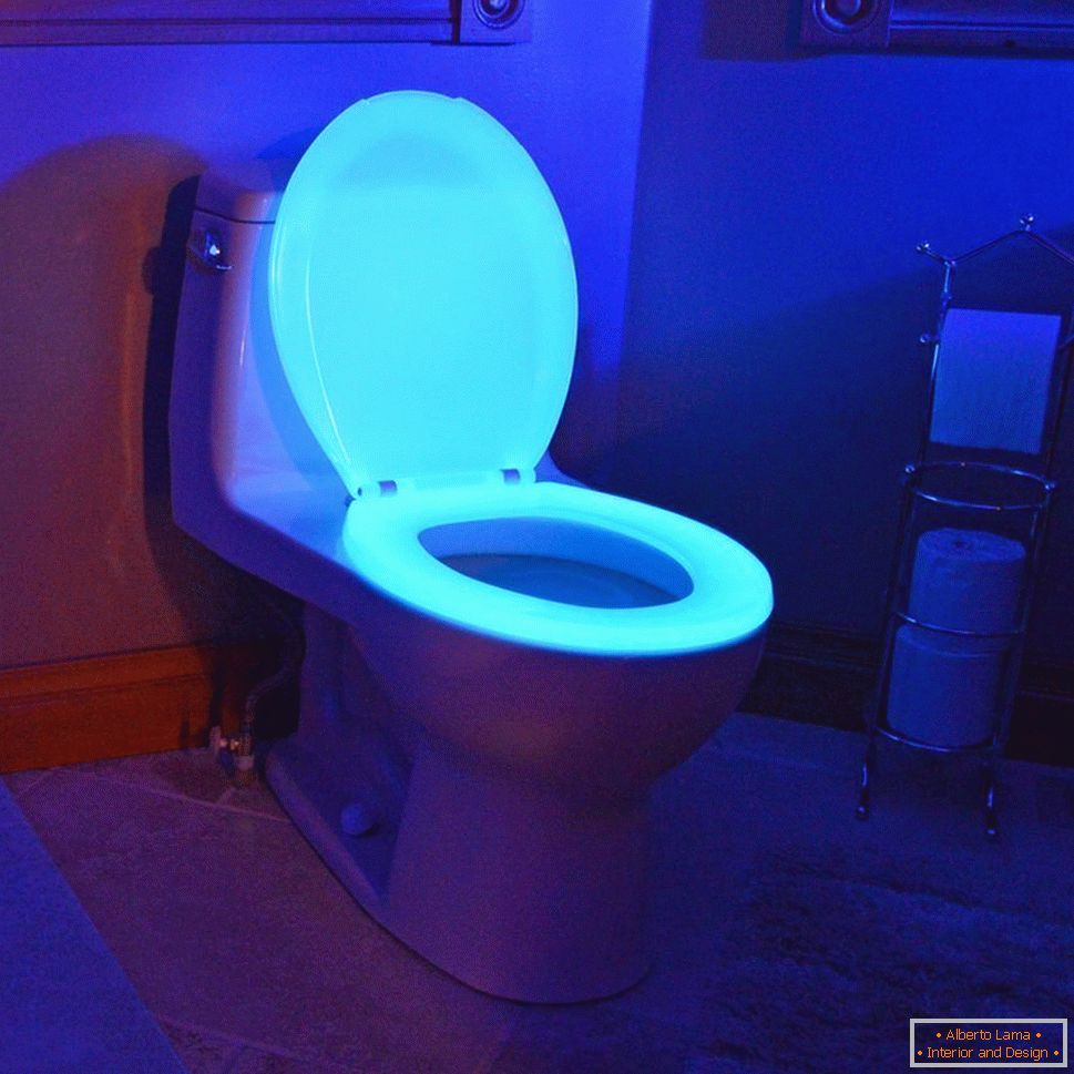 Toaleta ze światłem