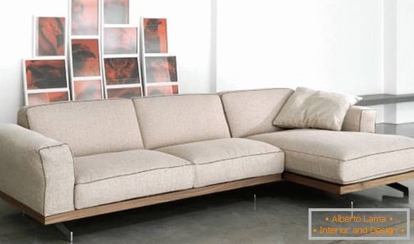 Mała narożna sofa - zdjęcie stylowej sofy