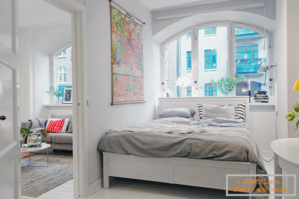 Sypialnia małego mieszkania w skandynawskim stylu
