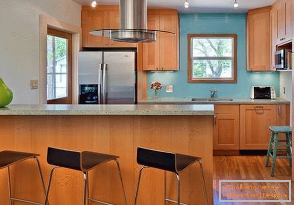 Połączenie z niebieskim kolorem na zdjęciu kuchennym w kuchni