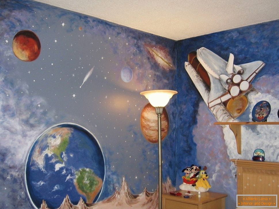 Widok przestrzeni na ścianach pokoju dziecinnego