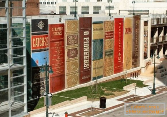 Społeczność Kansas City, półka biblioteki publicznej