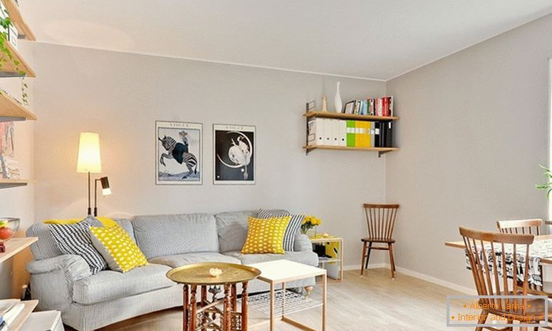 Salon małego mieszkania w Szwecji