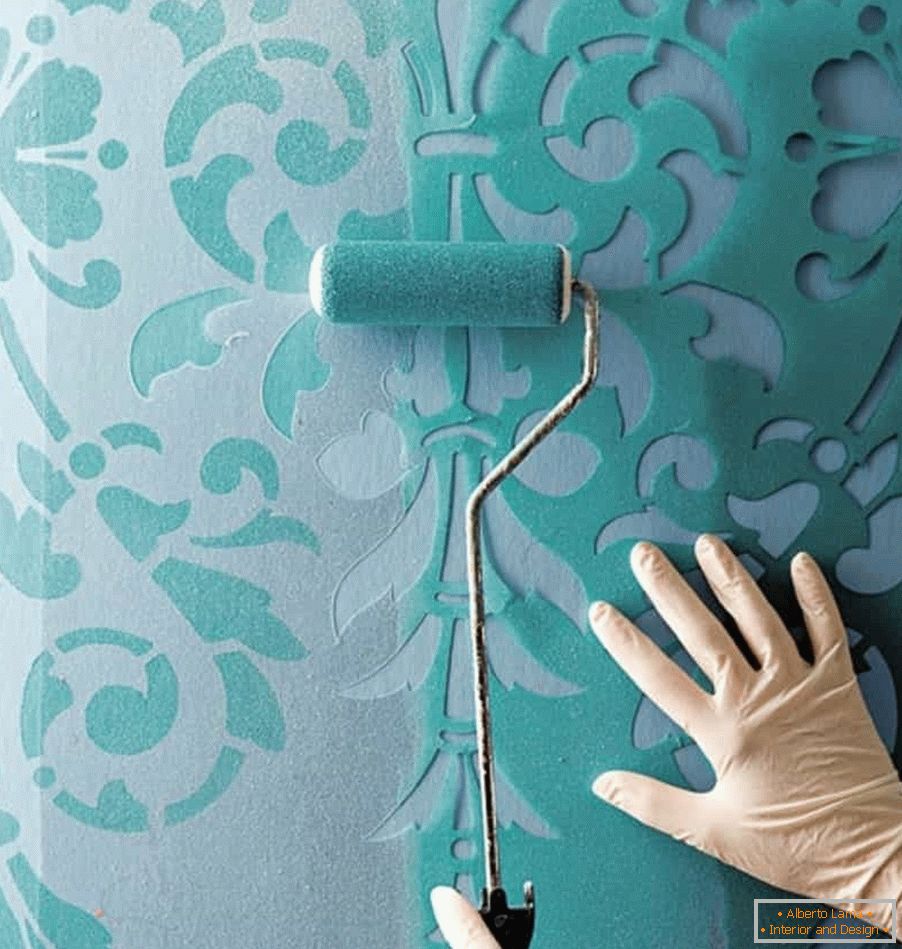 Barwienie ścian za pomocą szablonu