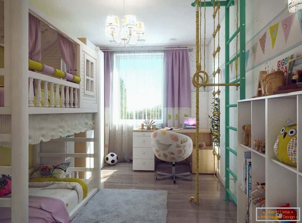 Pokój dziecięcy w Chruszczow z dwoma łóżkami piętrowymi i szwedzką ścianą