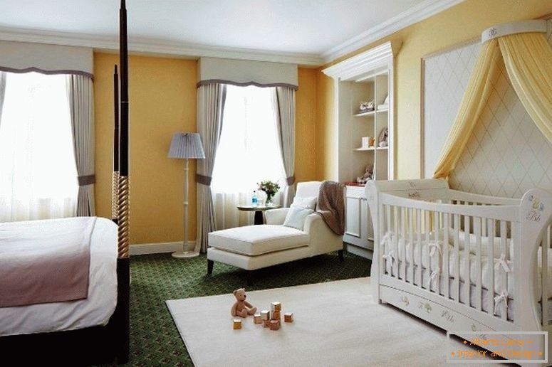 Przestronna sypialnia dla rodziców z dzieckiem