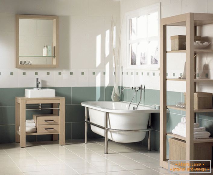 Meble wykonane z drewna - doskonałe rozwiązanie do łazienki w stylu Art Nouveau. Jasne kolory pomagają odpocząć i zrelaksować się gospodarzom i ich gościom.
