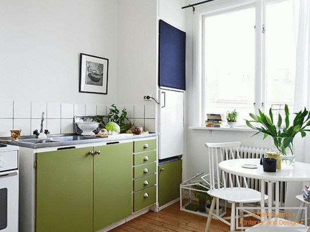 Wnętrze małego mieszkania w skandynawskim stylu