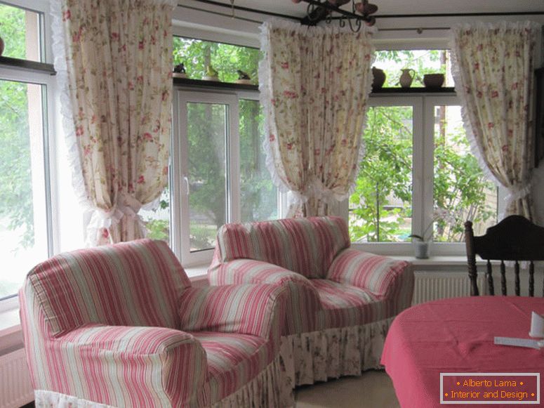 Salon w stylu prowansalskim - 80 zdjęć niezwykłych pomysłów
