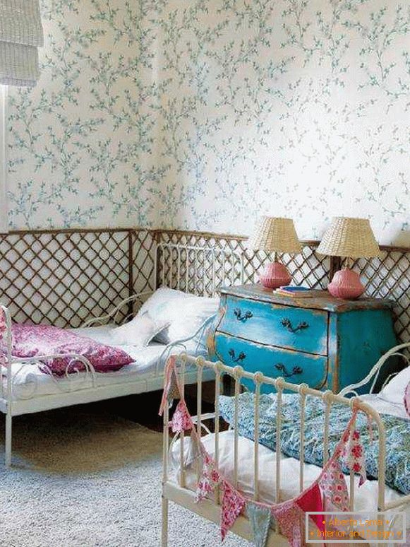 wnętrze pokoju dziecięcego z dwoma łóżkami, zdjęcie 59