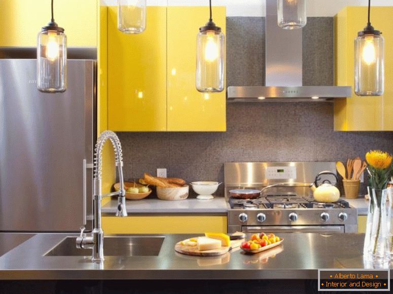 hkitc111_after-yellow-kitchen-cabinet-close_s4x3jpg_4x3-jpg-rend-hgtvcom-1280-960