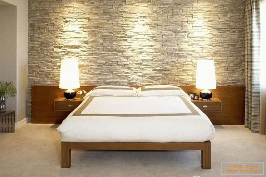 Kamienna ściana w sypialni w stylu skandynawskim