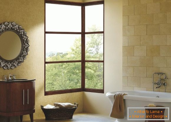 Najlepszy projekt okna - zdjęcie narożnego okna w łazience