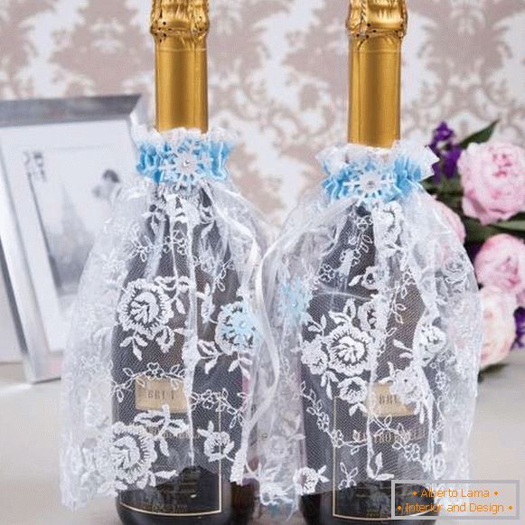 Jak udekorować butelkę szampana weselnego - pomysły własnymi rękami