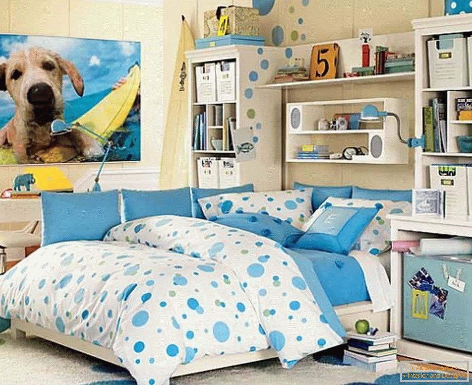 Pokój nastolatka w kolorach niebieskim