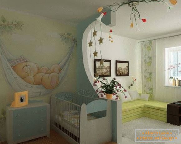 bajecznie malowana ściana w pokoju dziecinnym