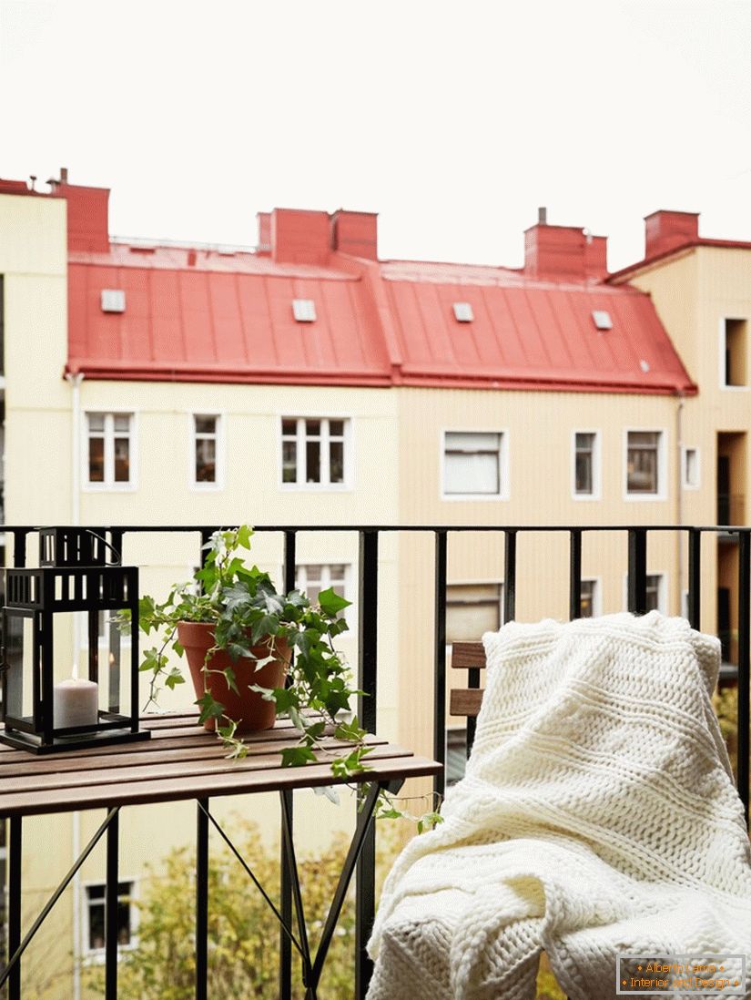 Dom z balkonem w Szwecji