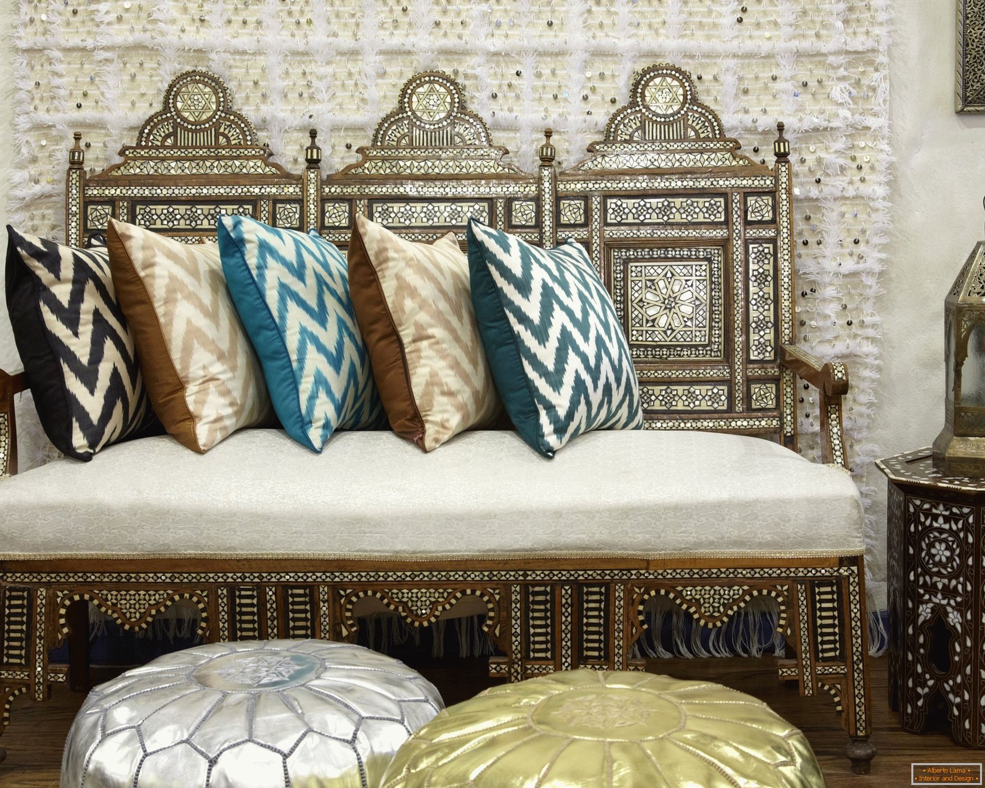 Sofa w stylu orientalnym