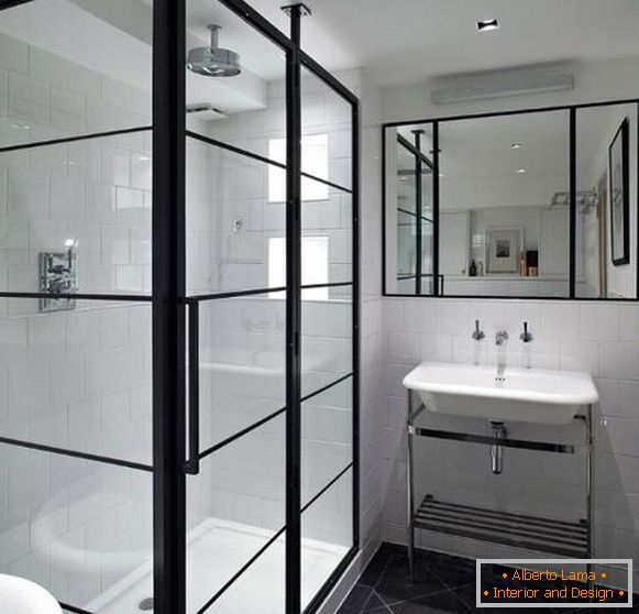 Czarno-białe wnętrze łazienki z kabiną prysznicową
