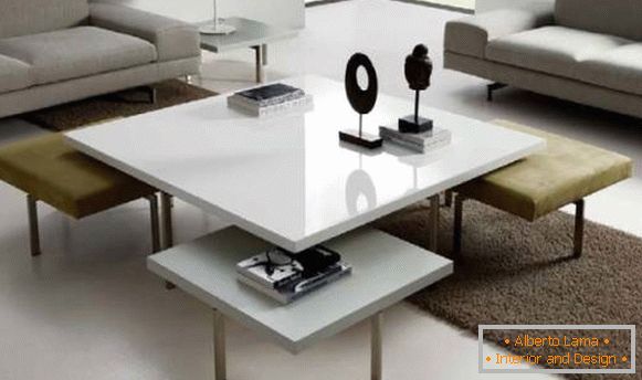 Zestaw mebli: stół i krzesła