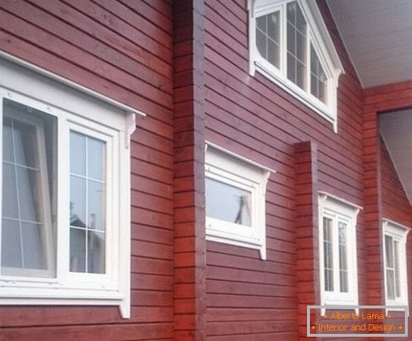 Fińskie listwy sufitowe do okien w drewnianym domu, фото 18